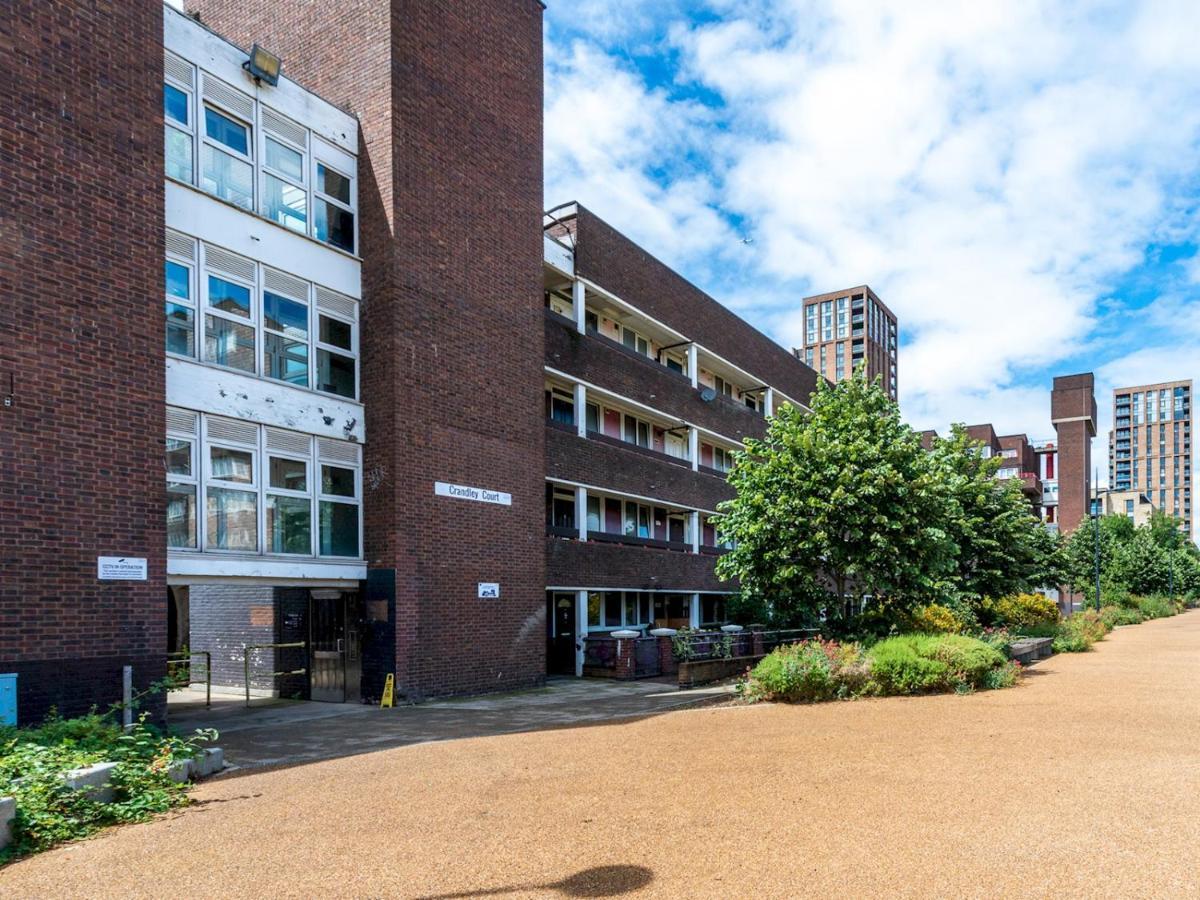 Sootheus - Cosy Surrey Quays Apartment London Exterior photo